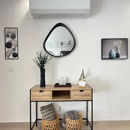 아파트 Oaks - Garage Included And Close To