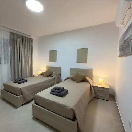 Oaks - Garage Included And Close To Apartment Marsaskala