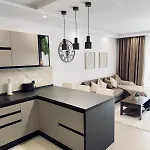 아파트 Oaks - Garage Included And Close To 마르사스칼라