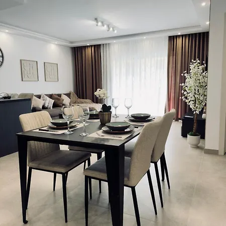 Oaks - Garage Included And Close To Marsaskala