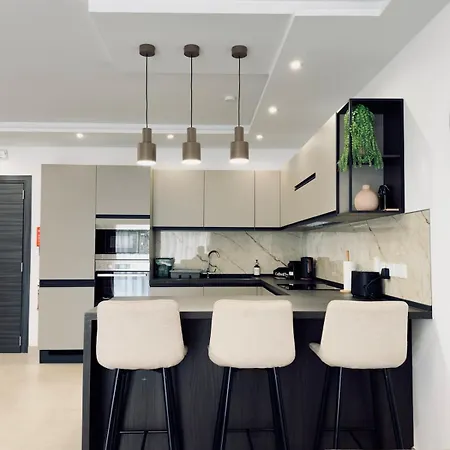 Daire Oaks - Garage Included And Close To Marsaskala